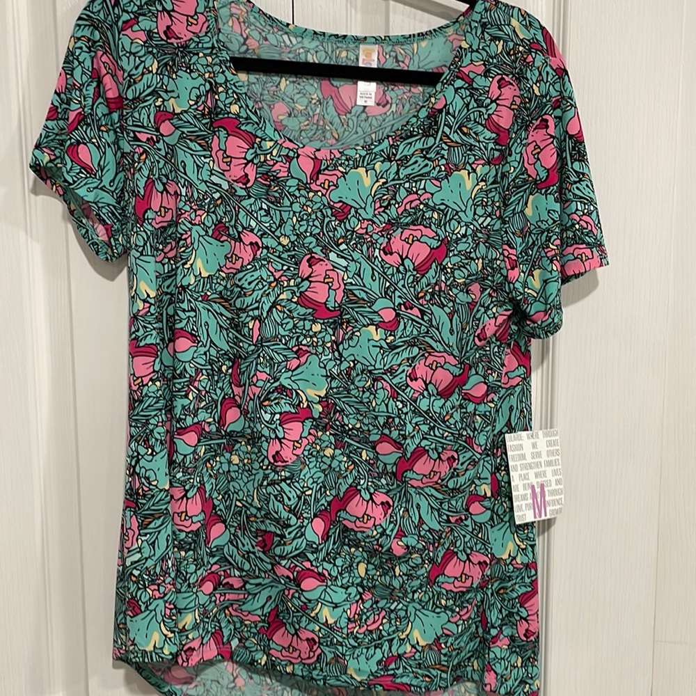 LuLaRoe Classic T